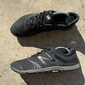 Shoes | Mens New Balance 69s 